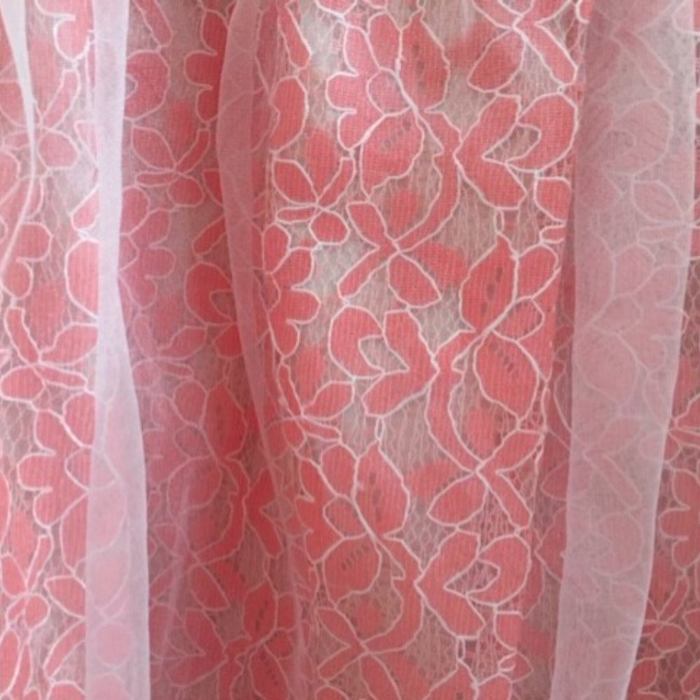 ✨Host Pick✨ L'EST ROSE Floral Pink Mini Skirt Size M - Picture 2 of 2